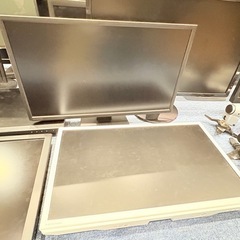 モニター、モニター関連商品大量まとめ売り
の画像