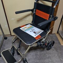 非対面取引　介助用車椅子　折りたたみ式車いすの画像