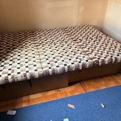 ソファーベッドの画像