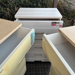 収納キャビネット３つまとめて❗️
の画像