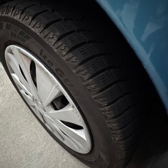 総額16万円：車検R8年10 月まで：サービスでスタッドレスをつけたままお渡しします！平成26年07月：ニッサンデイズ： AT：10万キロ台、タイヤバリ山の画像