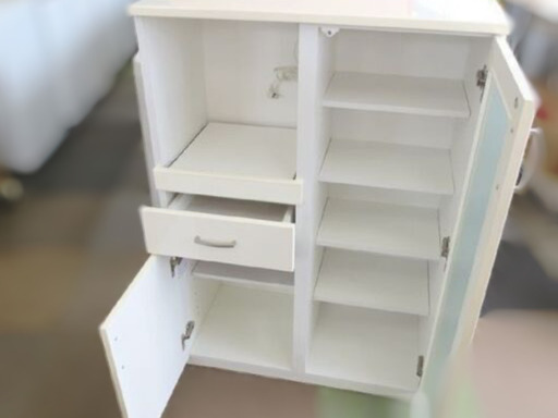 ニトリ レンジボード 幅80×奥40×高115 食器棚 ミドルレンジボード レンジ台 キッチンボード 札幌 北20条店 ニトリ レンジボード 幅80×奥40×高115 食器棚 ミドルレンジボード レンジ台