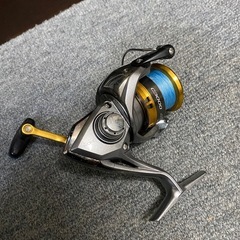 【SHIMANO】リール C3000番 釣具の画像