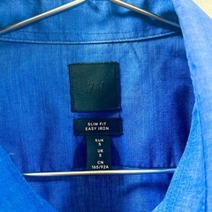 H＆Ｍ　スリムフィット イージーアイロンシャツ【Ｓ】 長袖シャツ  無地 トップスの画像