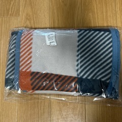 新品未使用未開封　andle チェック柄フリース毛布80cm✖️140cmの画像