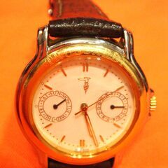 稼働品　TRUSSARDI　トラサルディ TR-2507 クォーツ　電池交換済　腕時計の画像