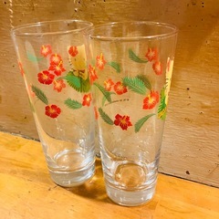 日焼けキティちゃん　グラス　レトロ ハローキティ サンリオの画像