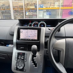 ヴォクシーの画像