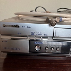 Panasonic NV-H2GK       VHSビデオデッキ【ジャンク扱い】の画像