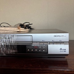 Panasonic NV-H2GK       VHSビデオデッキ【ジャンク扱い】の画像