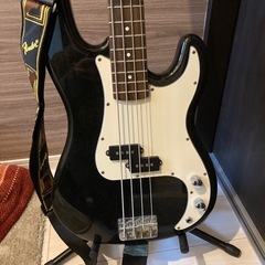 SELDER プレシジョンベース ブラック　エレキベースの画像
