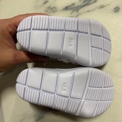 西松屋 ベビー　靴 13cm の画像