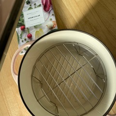 【3000円】バーミキュラ　お鍋　パールピンクの画像