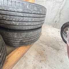 18インチホイール　タイヤ付きの画像