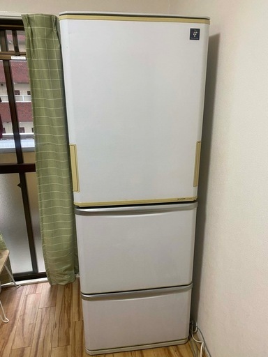 ▪️SHARP   SJ-PW35W-S   3ドア