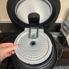 炊飯器の画像