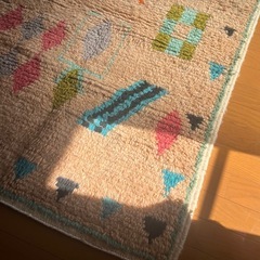 モロッコ　ハンドメイドラグ　ウールの画像