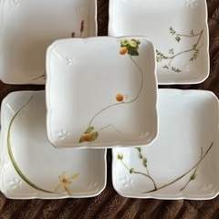 NARUMI 大皿と取皿の画像