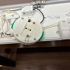 リビング
ライト　点灯確認済み　フロアー　電気　行灯　　　　　　　　　　　　　　　　　の画像