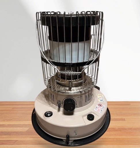 お値下げ　トヨトミ　KR-47A 灯油 ストーブ ベージュ