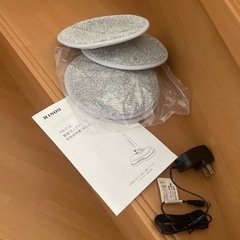 電動モップ、レンガ3個の画像