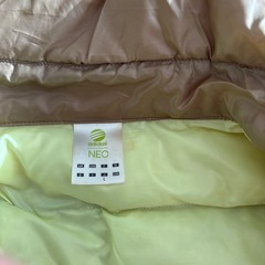 adidasジャンパー　　シャンパンゴールドの画像