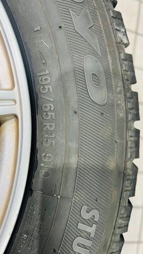スタットレスタイヤホイル付き195/65R15