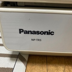 【動作品】Panasonic 食洗機 NP-TR5 ホース付き／引き取り限定の画像