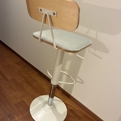 ⭐️【お値引きしました！格安！】おしゃれな昇降チェア⭐️の画像
