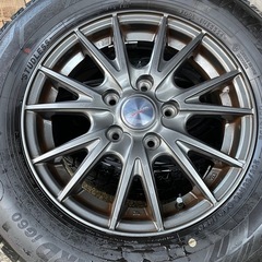 205/65/R15スタッドレス　1シーズンのみ使用の画像