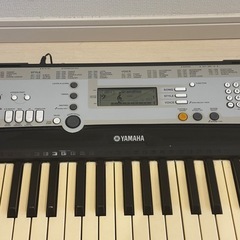 ヤマハ61鍵電子ピアノの画像