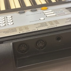 ヤマハ61鍵電子ピアノの画像