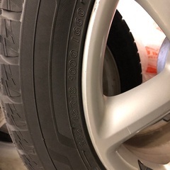 Z33冬タイヤ　ホイール付き　新品に近いの画像