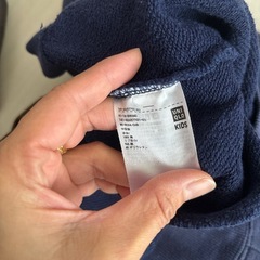 ユニクロ　120 マリオ　トレーナーの画像