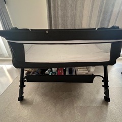 可動式ベビーベッド 収納スペース付きの画像