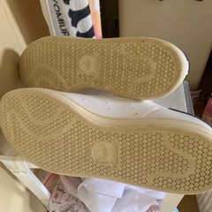 アデダススタンスミスの画像