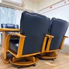 再アップ　　　 木製ダイニングテーブル＋回転椅子4脚セット（美品の画像