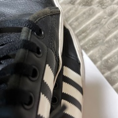 アディダス24.5スニーカーの画像