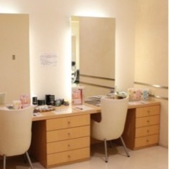 美容室用の鏡の画像