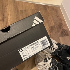 【日本未発売モデル】adidas XLG RUNNER DELUXE 25.5の画像