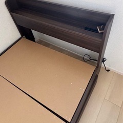 取引決定【未使用品】木製シングルベッドフレーム 収納　コンセント付の画像