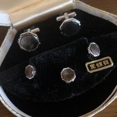 黒蝶貝カフス ネクタイピン セットの画像