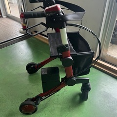 ロボットアシストウォーカー RT.3 アシスト歩行器の画像