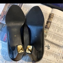 YSL ブラック　レザー　パンプス  36 の画像