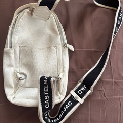 CASTELBAJACバッグの画像