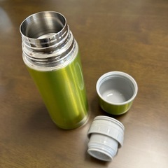 真空ステンレスボトル 350ml 未使用　箱保管の画像