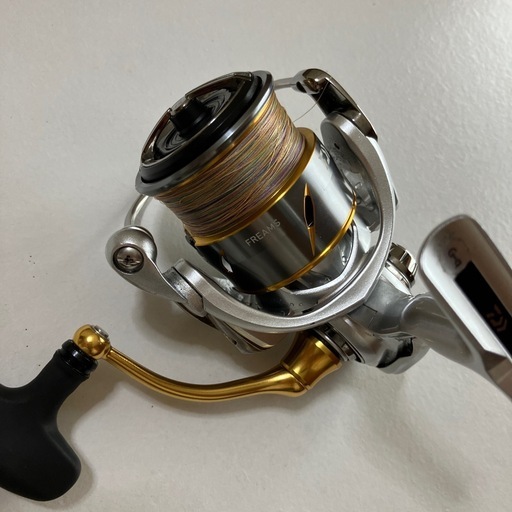 【受け渡し予定者決まりました】ダイワ(DAIWA) スピニングリール 21 フリームスLT (2021年モデル)　 LT3000-CXH