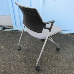 特価！　会議用チェア　2台セット　ライトグレー　ネスティングチェア　の画像