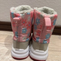 綺麗！スノーブーツ15センチの画像