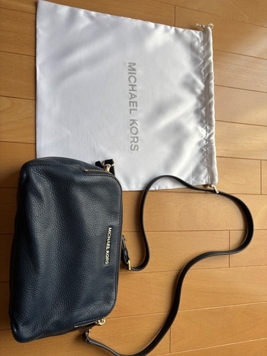 マイケルコース　ショルダーバッグ